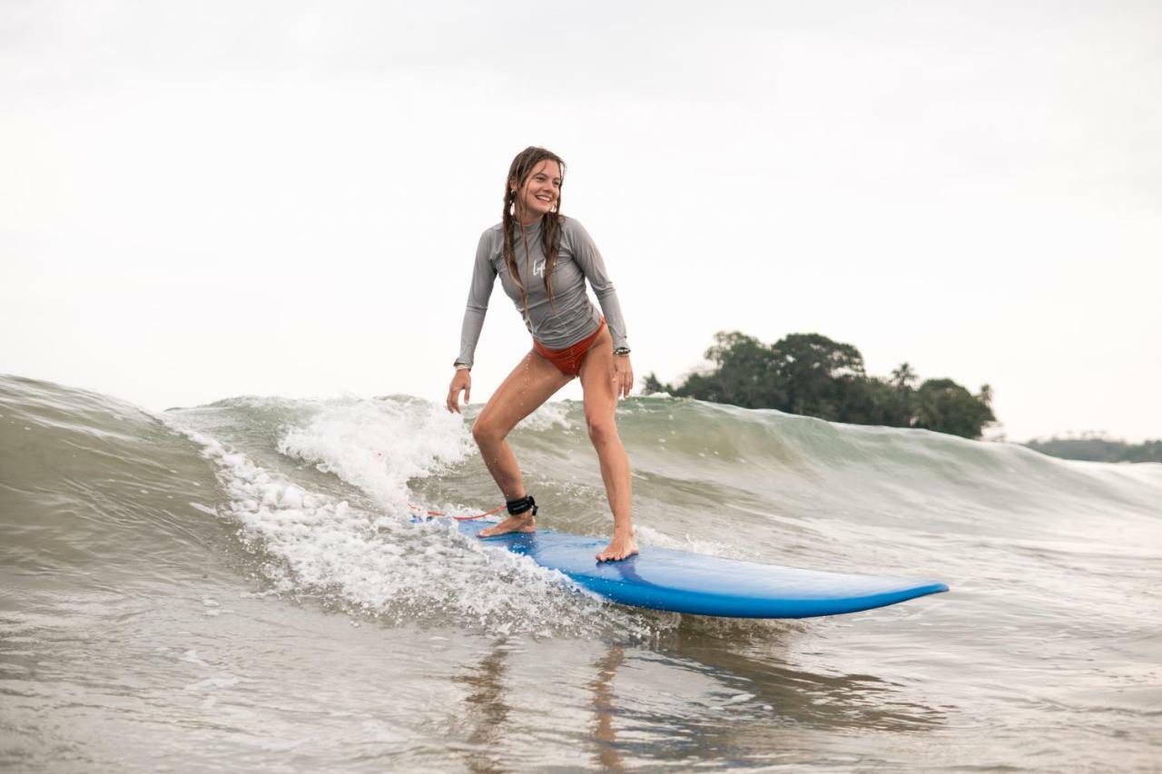 نزل فيليغامافي Layback Boutique Surf & Yoga Camp Sri Lanka المظهر الخارجي الصورة